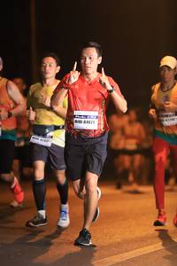 BIB: 84021, 42249
                            <button type="button" onclick="openModal(7398728)" class="btn btn-primary btn-sm float-right btn-popup" data-toggle="modal" data-target=".modal-high-quality">
                        <i class="fas fa-shopping-cart"></i> Add to Cart
                    </button>
                                            <button type="button" onclick="isThisMe(7398728, true)" class="btn btn-success btn-sm float-right btn-popup btn-isme hidden" data-toggle="tooltip" data-placement="bottom" title="นี่คือรูปของคุณใช่ไหม คลิกที่นี่เพื่อเอาเข้าอัลบั้ม">
                        <i class="fas fa-plus"></i> Add to album
                    </button>
                    <button type="button" onclick="isThisMe(7398728, false)" class="btn btn-warning btn-sm float-right btn-popup btn-isnotme hidden">
                        <i class="fas fa-ban"></i> Remove from album
                    </button>